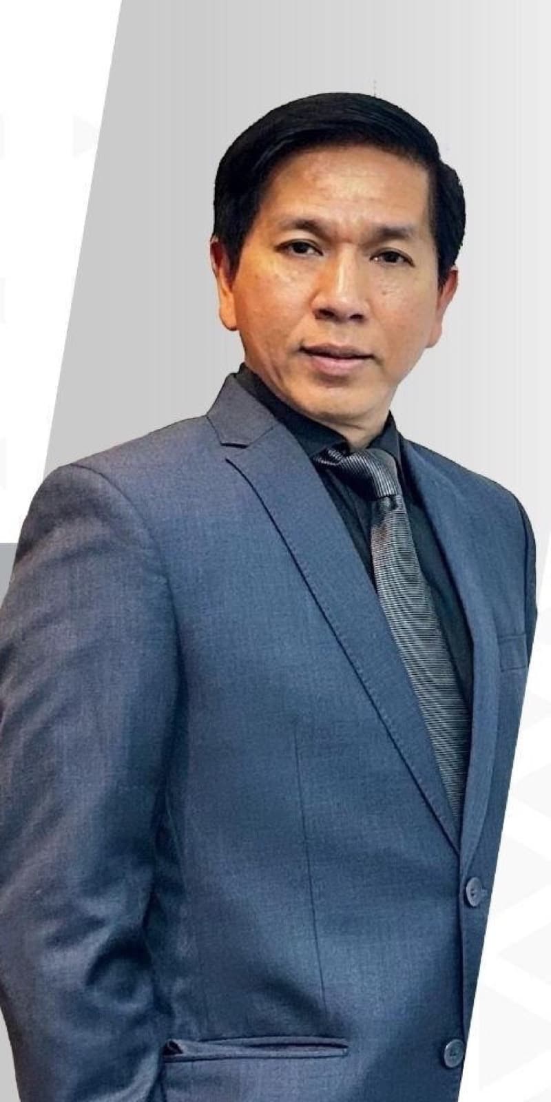 Pak Ivan Liusaputra, pendiri, pemilik, dan Chairman Vista Education Corp