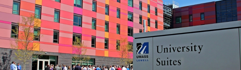 Satu lagi nih, uni ternama di Amerika : University of Massachusetts Lowell