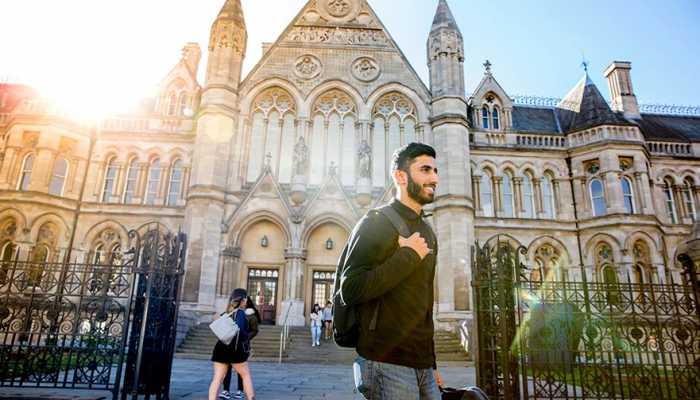 Kuliah di Nottingham Trent University, UK