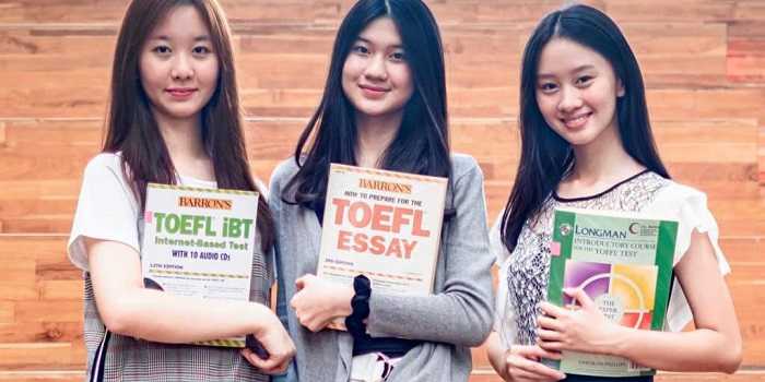 Kuliah di Malaysia? Pakai Bahasa Apa Sih? 