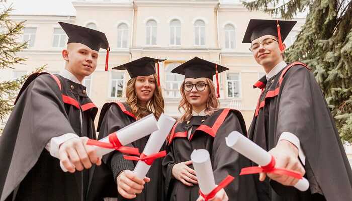 5 Universitas dengan Jurusan Kimia Pilihan di USA