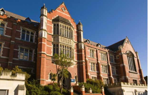 Kuliah di University of Tasmania, Universitas Legendaris di Australia