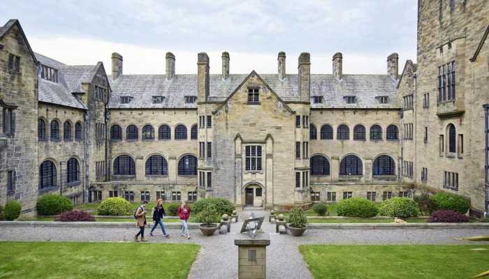 Review Bangor University: Bagian dari Oxford International Group