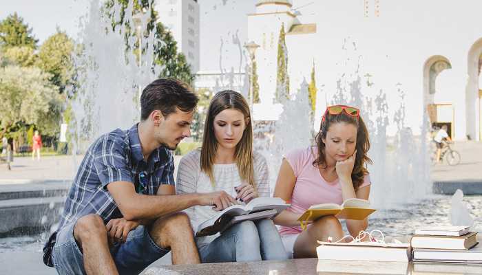 Mengenal Apa Itu To Be dalam Bahasa Inggris dan Penggunaannya